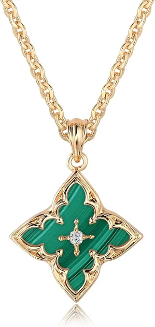 Oakville Gold Clover Necklace