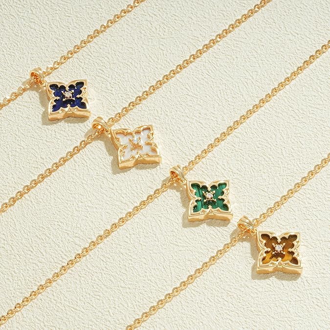 Oakville Gold Clover Necklace