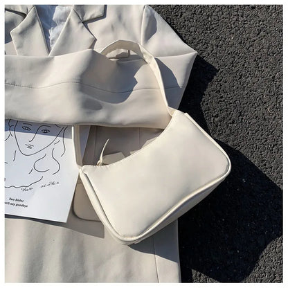 Oakville Forearm Bag