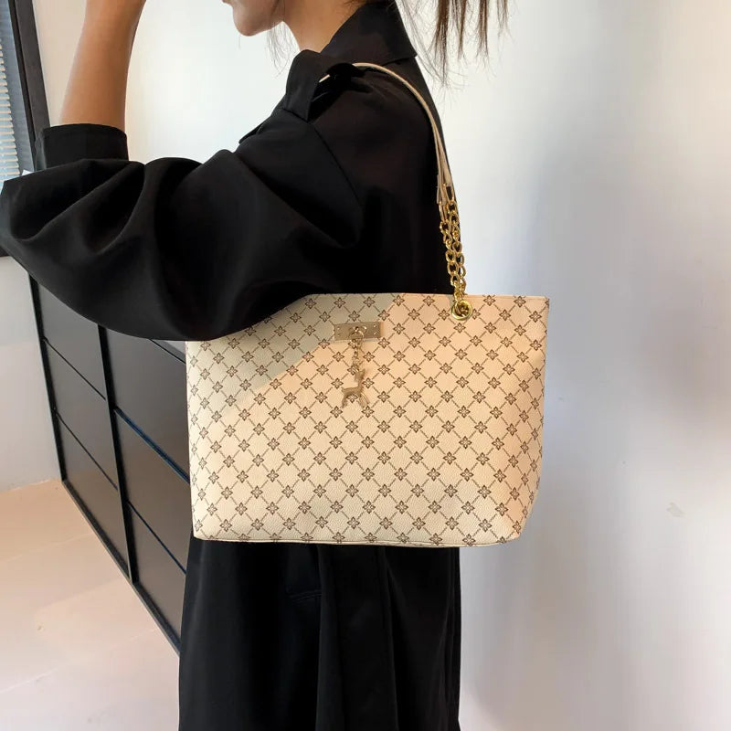 Oakville Leather Shoulder Bag