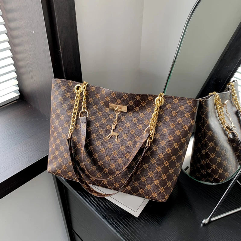 Oakville Leather Shoulder Bag